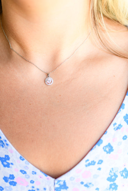 How to Style Your Silver Pendant Necklace for Every Occasion