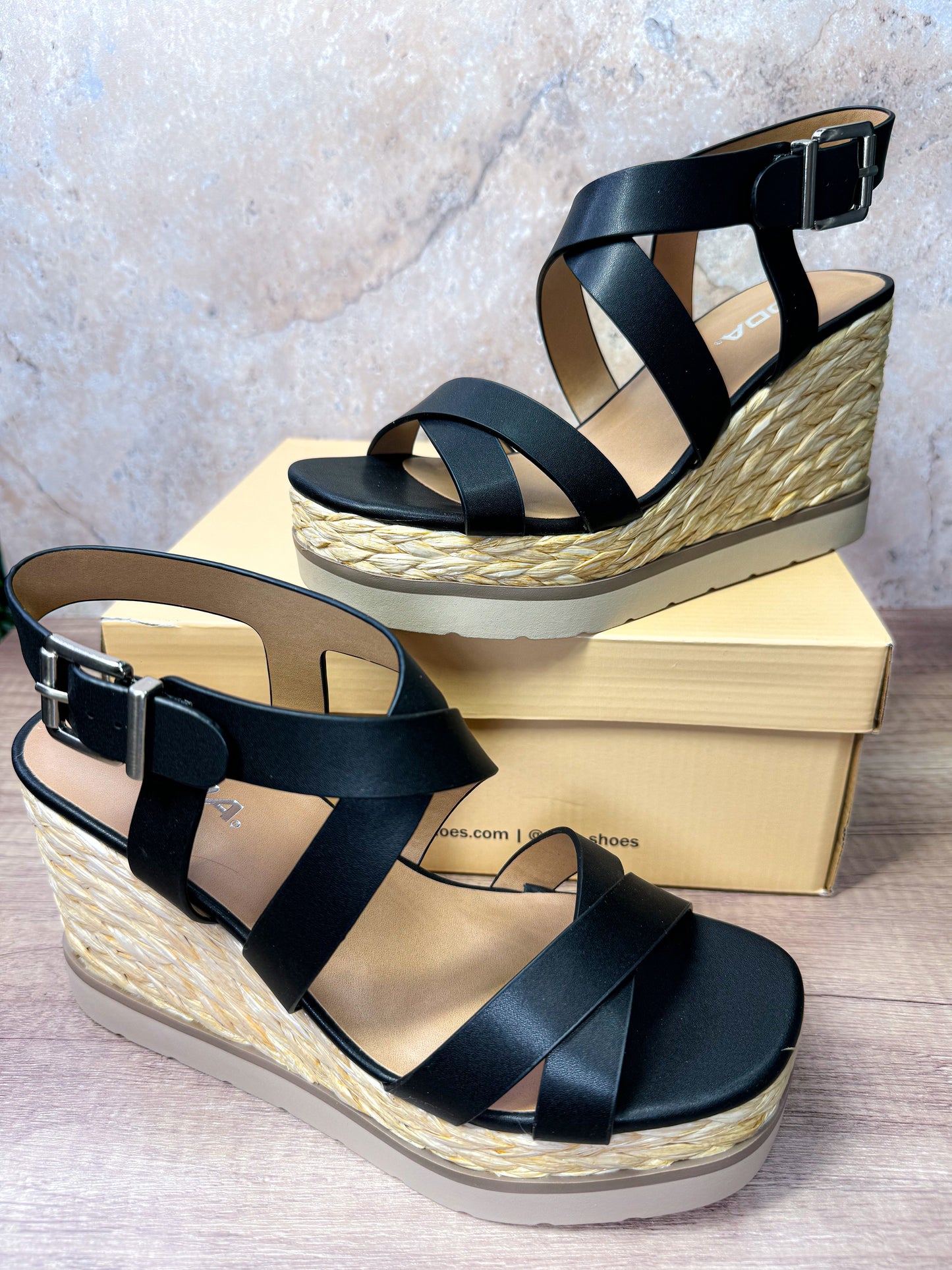 Rhonda Wedge in Black