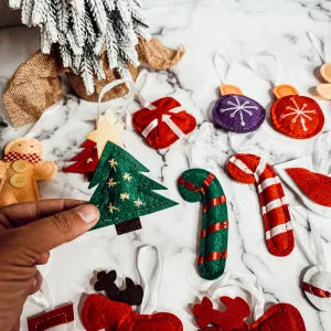 Hanging Christmas Advent Calendar With Pockets & Reusable + Handmade Cotton Plush Ornaments