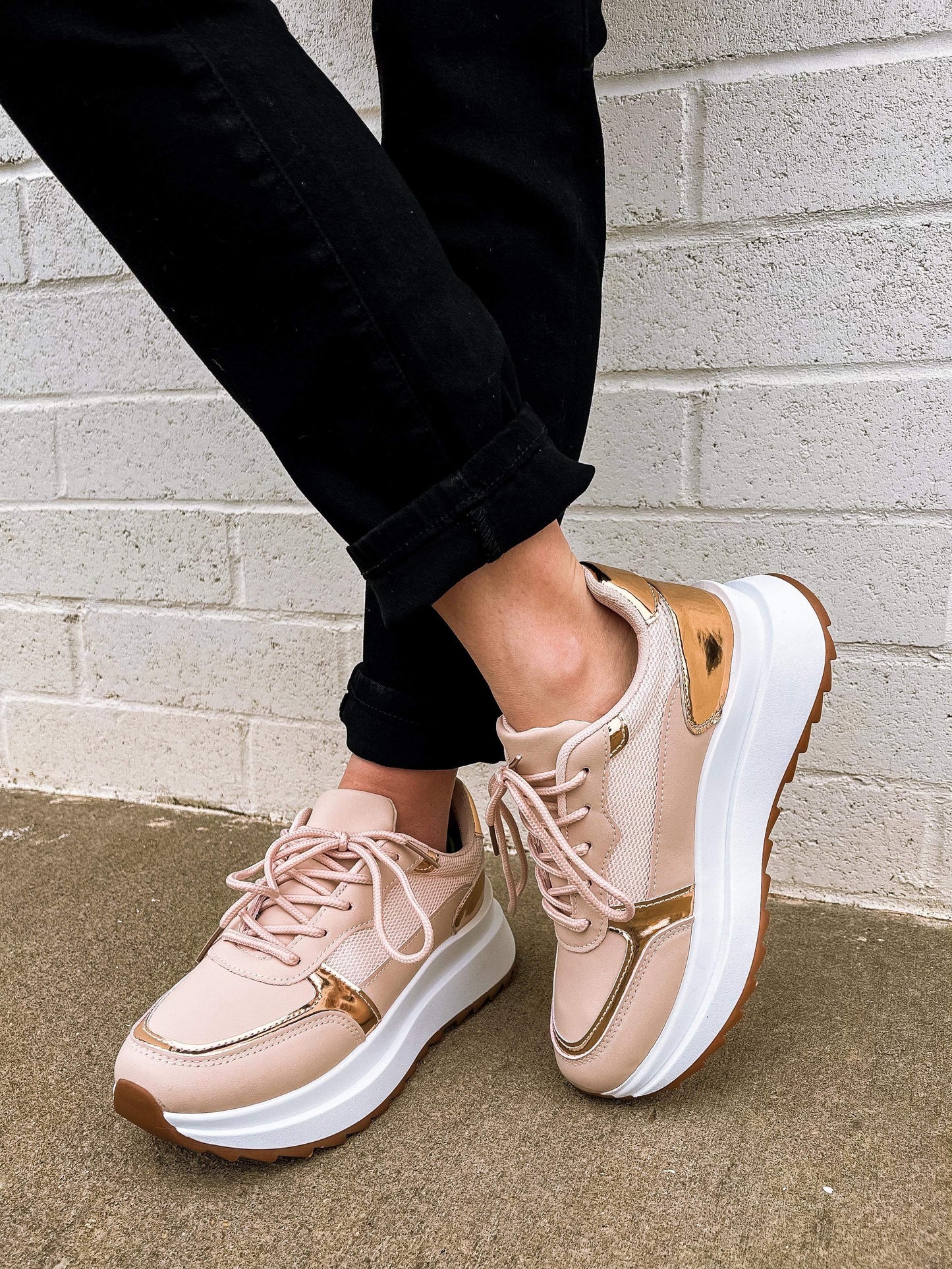 Rosa Sneaker in Rose Gold