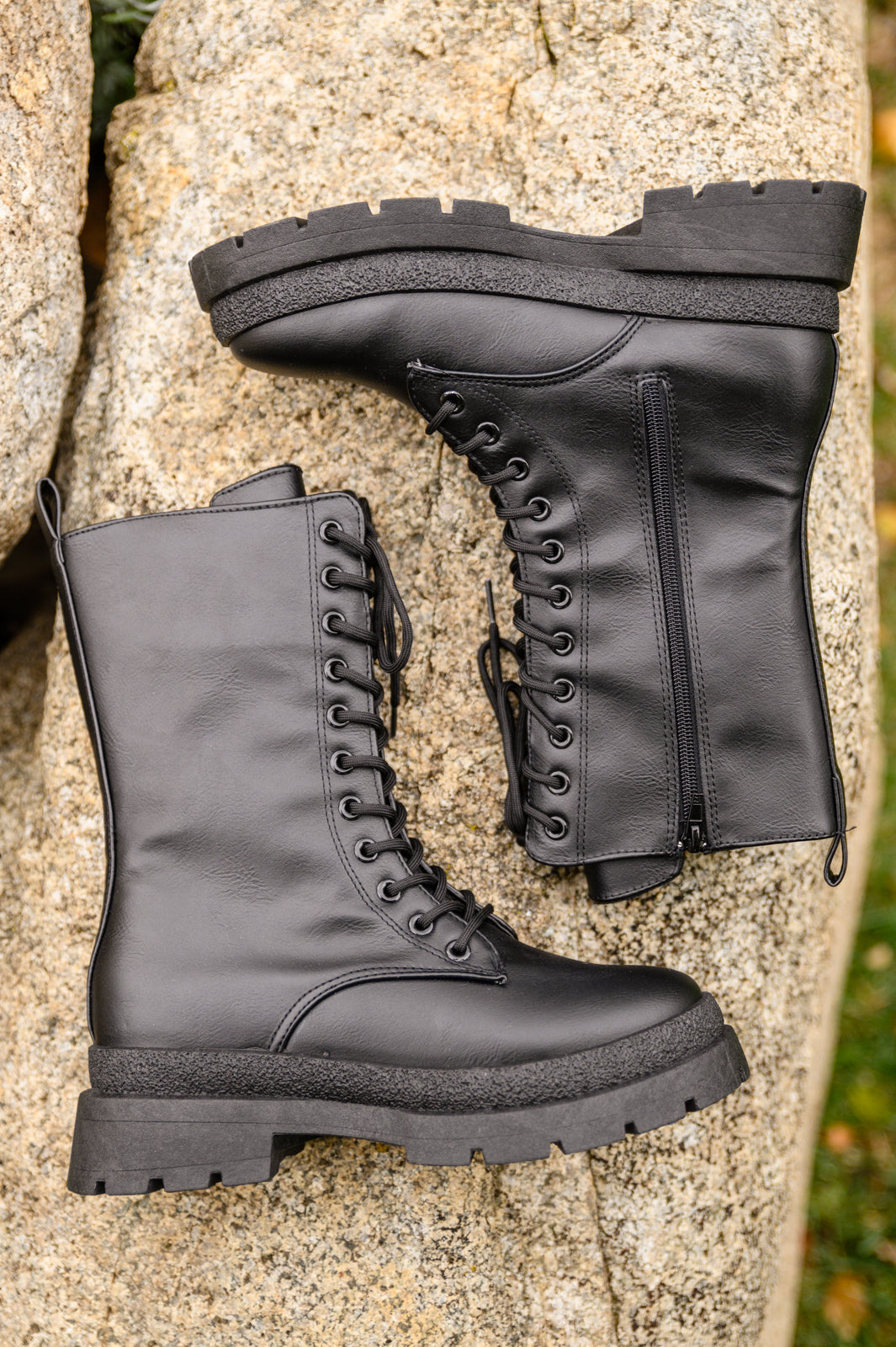 Fresh Feels Combat Boots In Black - Womens