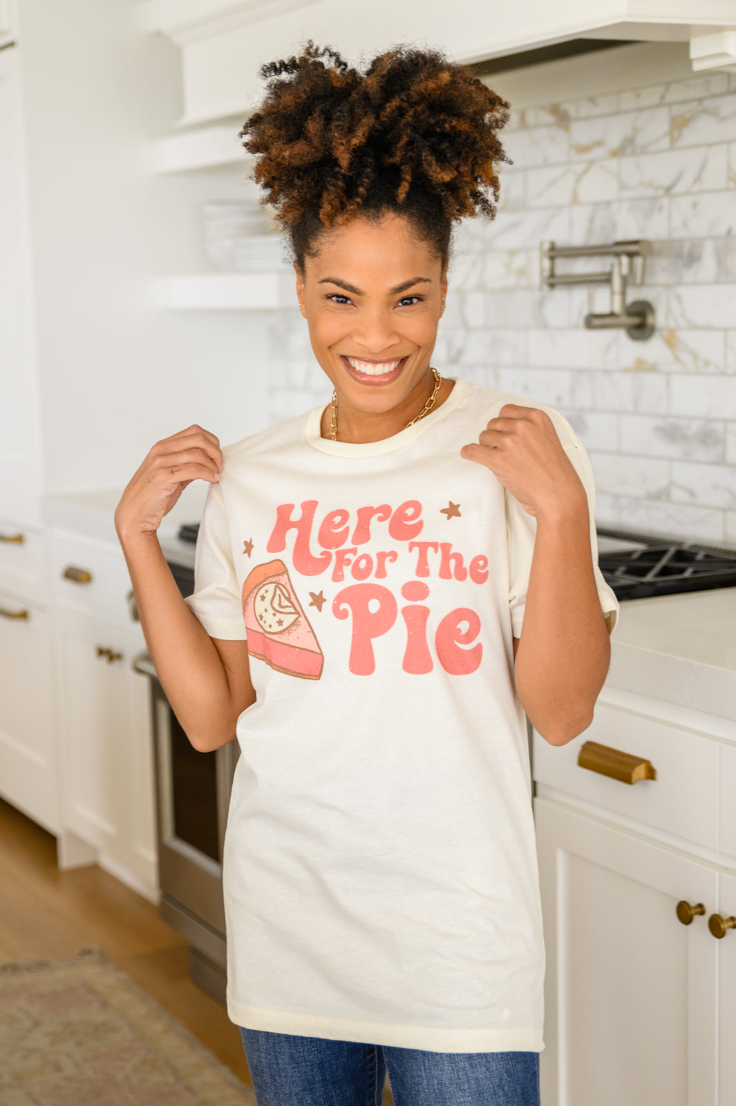 Here For The Pie Graphic T-Shirt In Cream - Womens