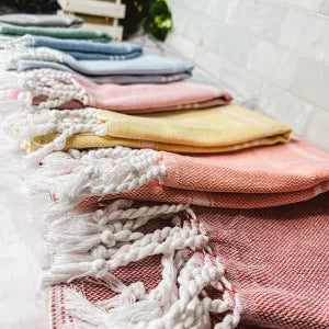 Christmas Tea Towels, Holiday Kitchen Towels, Red Dish Towel with Tassels, Cotton Towels for Christmas