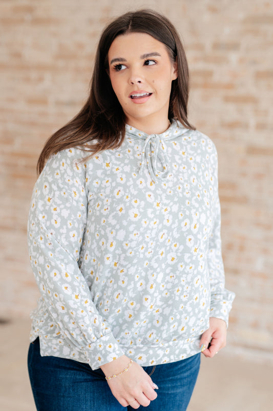 A Touch of Pollen Pullover Sweater